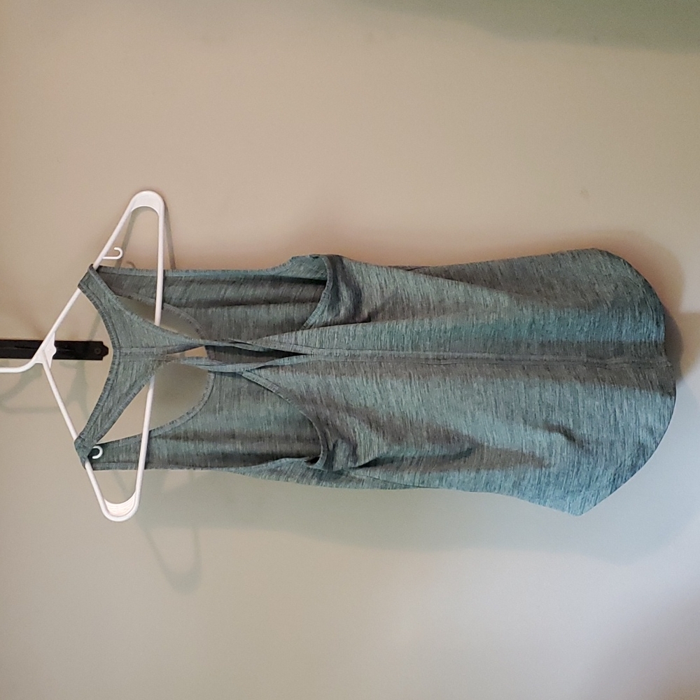 Workout Tank - Picture 2 of 6